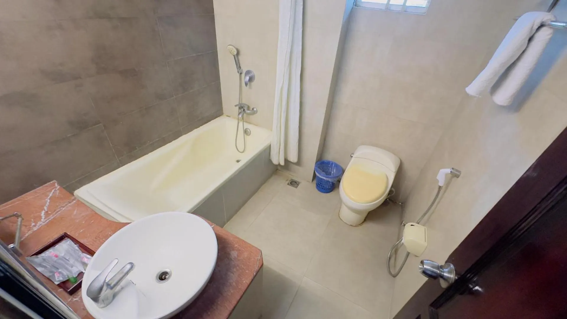Hotel West Park Inn Banani Dhaka